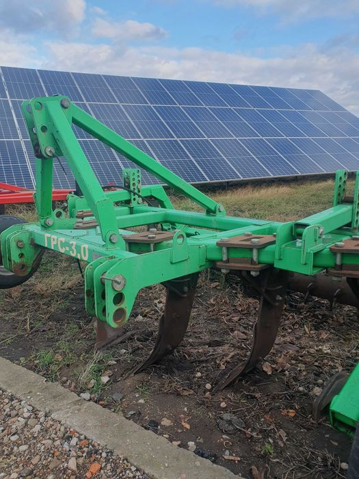 Глибокорозпушувач стріловидний ГРС-3,0