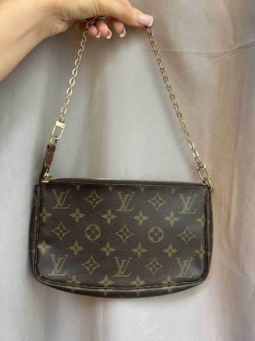 Louis Vuitton Pochette Bag