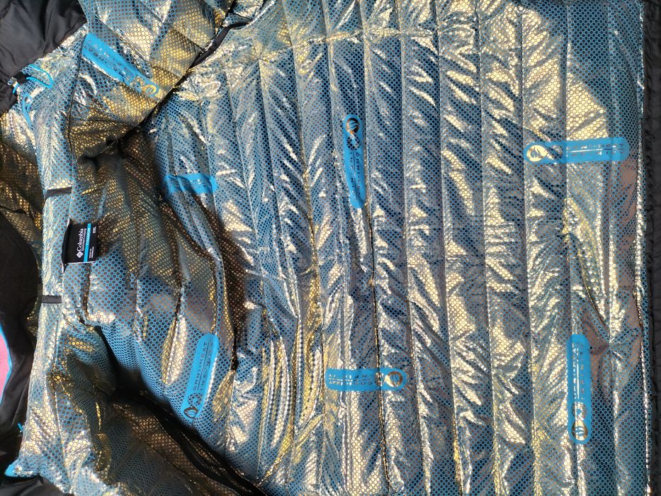 Продається куртка Colambia  розмір XXL,куплена в Америці