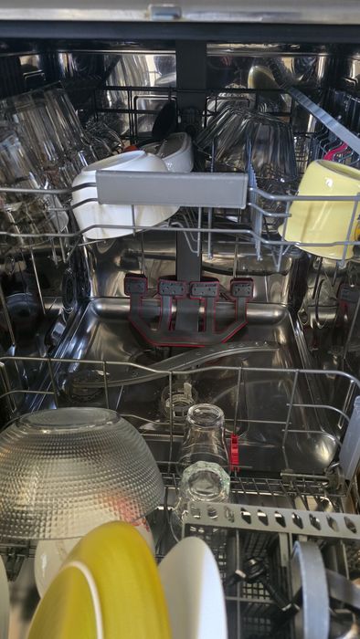 Máquina lavar loiça WHIRLPOOL
