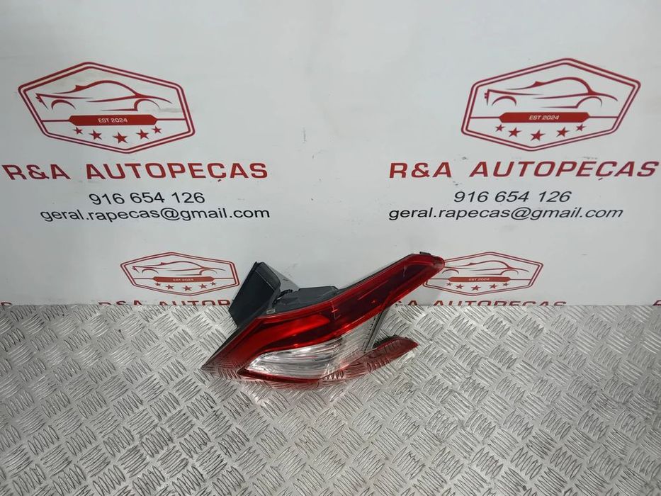 Farolins Peugeot 308 II 5 Portas Chassi Original