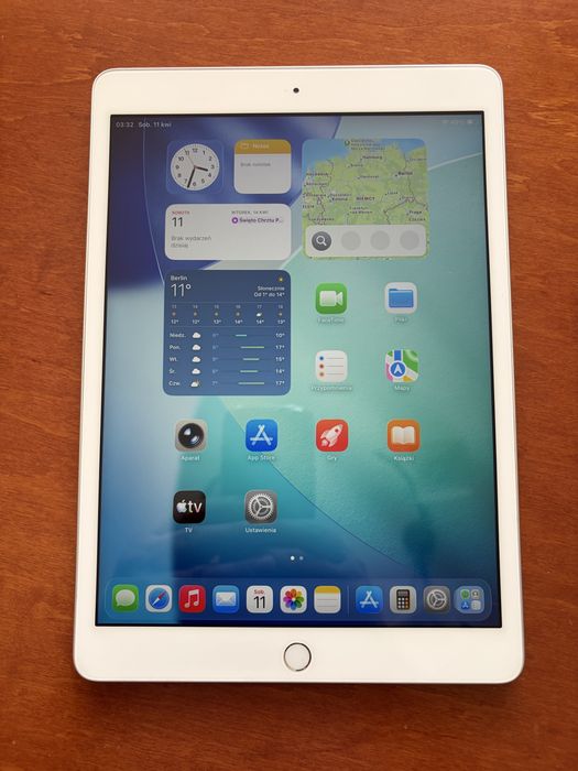 Sprzedam tablet Apple Ipad 8 generacji