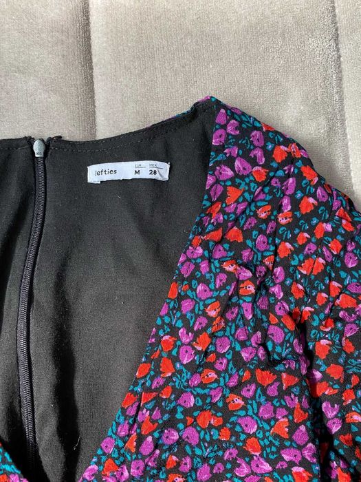 Vestido padronizado, com franzidos, da Lefties