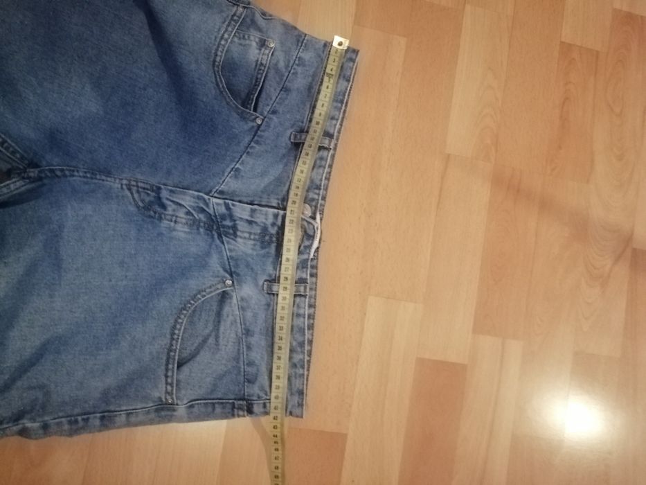 Spodnie jeans sinsay