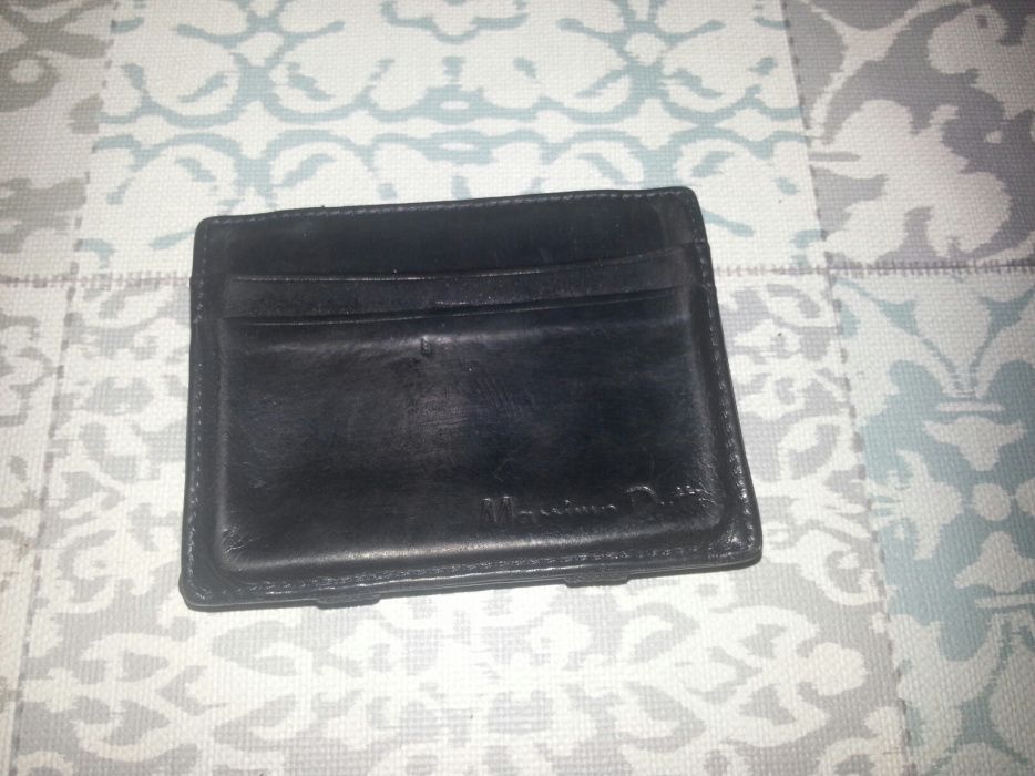 Carteiras usadas64585171965187123