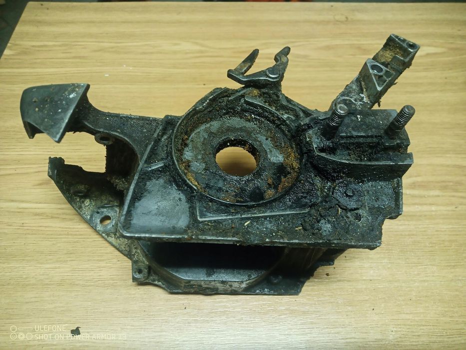 Partner 4200 Karter Obudowa Silnika Korpus