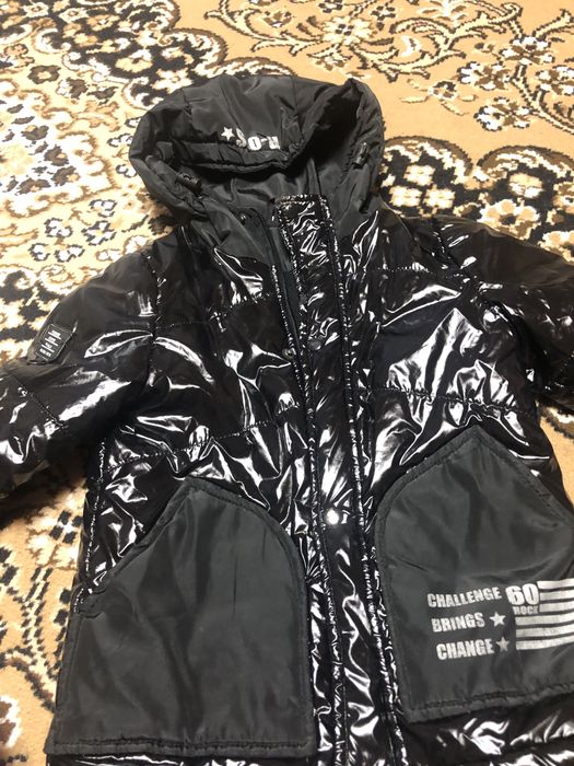 Продам курточку дитячу