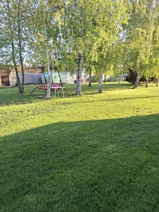 Оренда будинку/стоянки лодок з виходом в Київське море с.Страхолісся