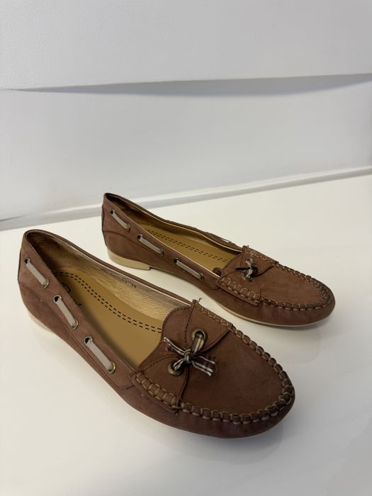 Туфлі на низькому ходу