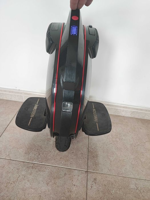 Monociclo elétrico Inmotion V8F usado