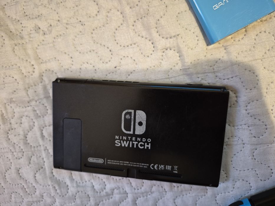 Konsola Nintendo Switch v2 + dodatki