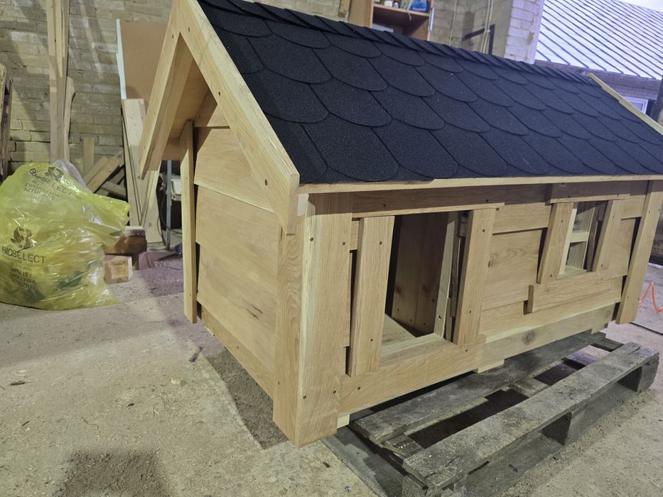 Buda dla psa ocieplana