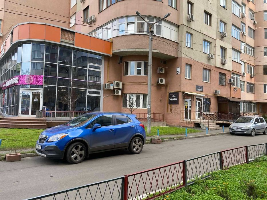 Аренда коммерческого помещения "Сити Центр", "Таврия-В", рынок "Успех"