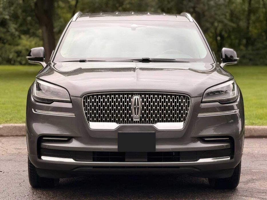 Lincoln Aviator      2020