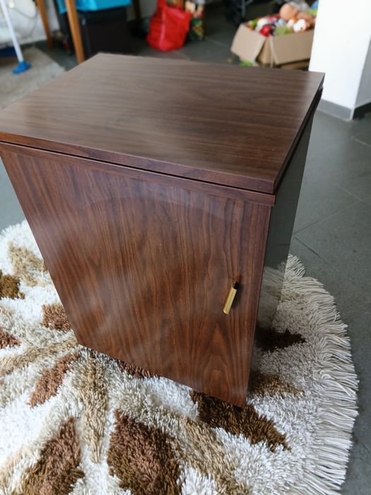 Máquina de costura OLIVA modelo CL 45  com movel ( a funcionar corretamente)