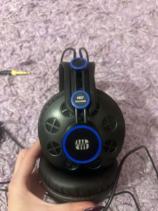 Auscultadores de Estúdio PreSonus HD7