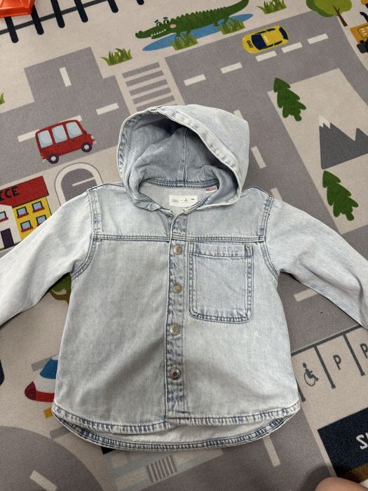 Куртка  Zara  для хлопчика