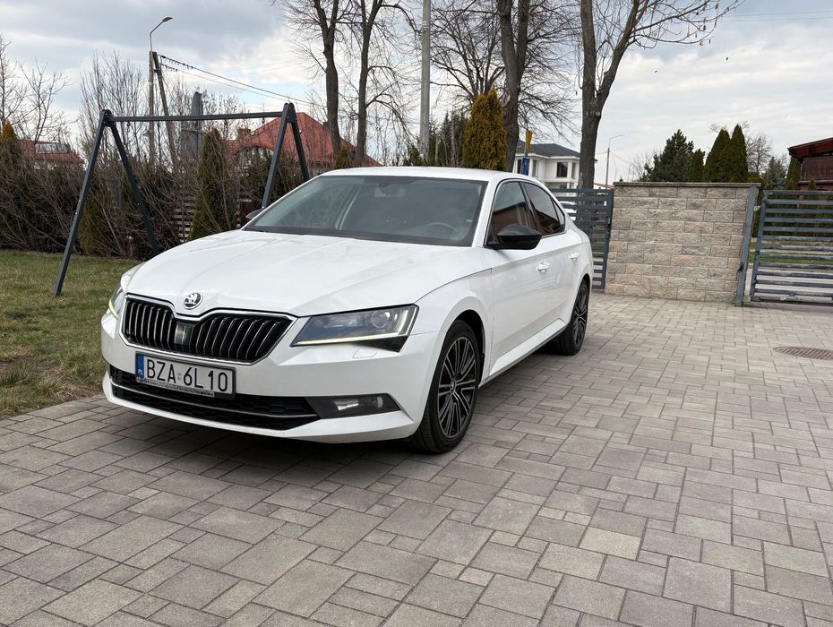 Skoda Superb Skoda Superb 2.0 TDI Ambition DSG