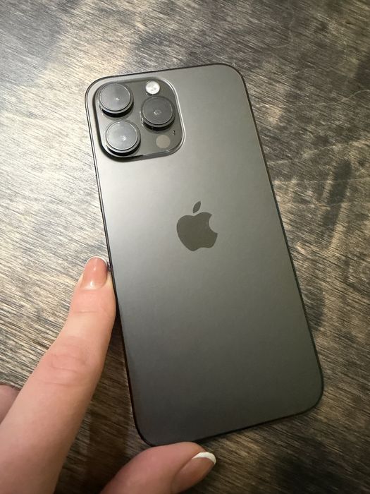 Iphone 14 pro max 256 (670$)