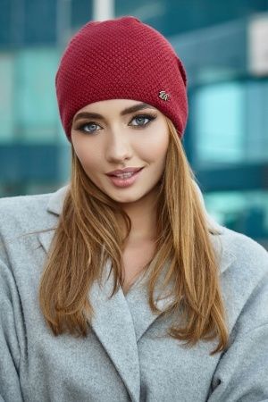 Шапка жіноча, Нова. Тепла