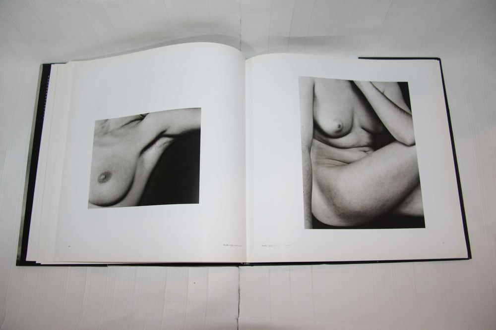 Книги о фотографии.  Эдвард Уэстон. Форма обнаженной натуры