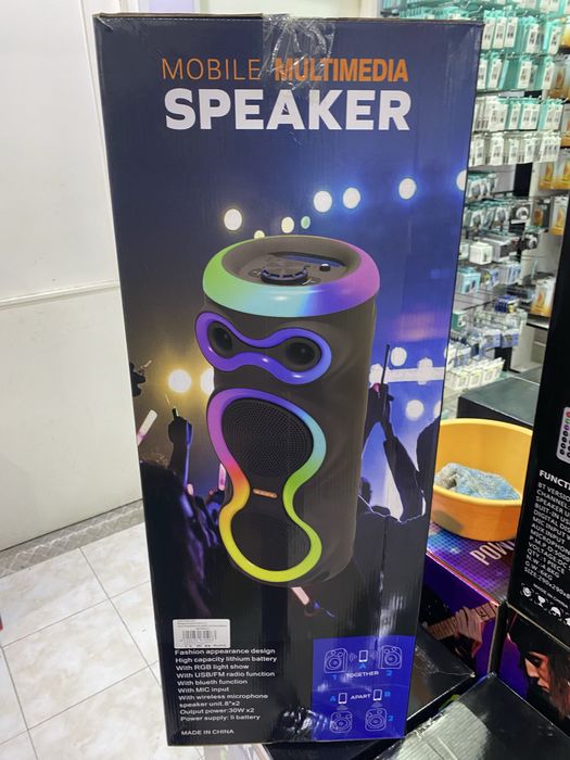 Coluna de som varias funcionalidades