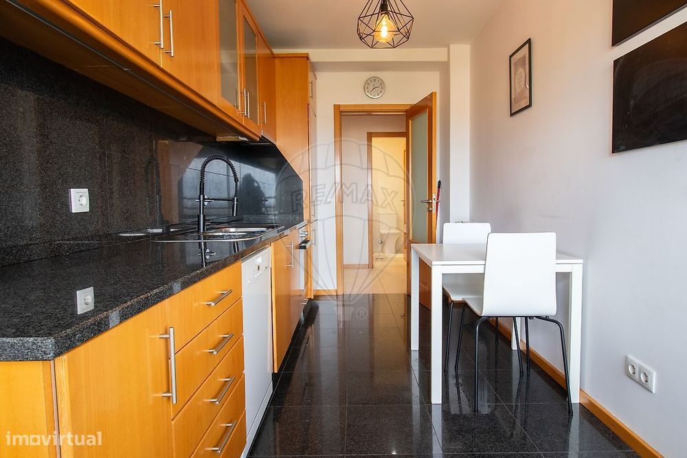 Apartamento T2 para arrendamento