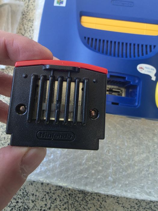 Nintendo 64 Versão Pikatchu