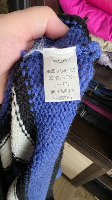 Sweter damski w paski L.