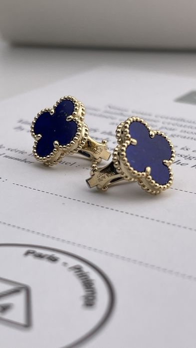 Золотые серьги в стиле Van Cleef