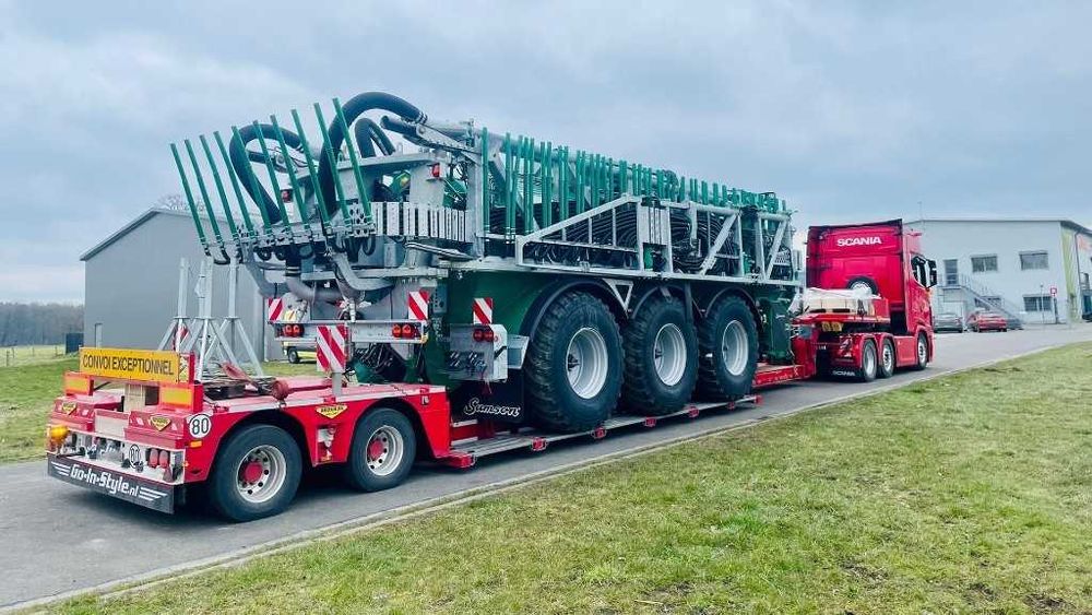 Transport kombajnów sieczkarni opryskiwaczy forwarder harvester TANIO!