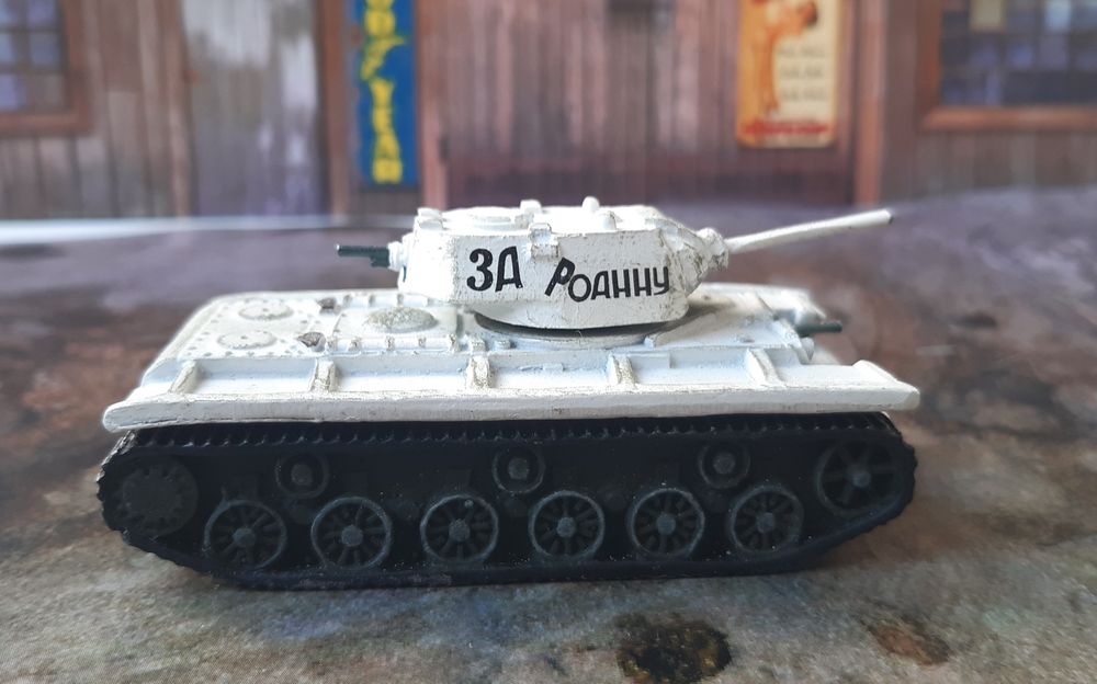 Lote de 24 blindados em metal 1/87 fabricados por Andrea Toys Spain