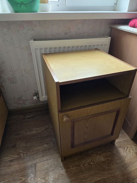 Кровать, столик тумба бу