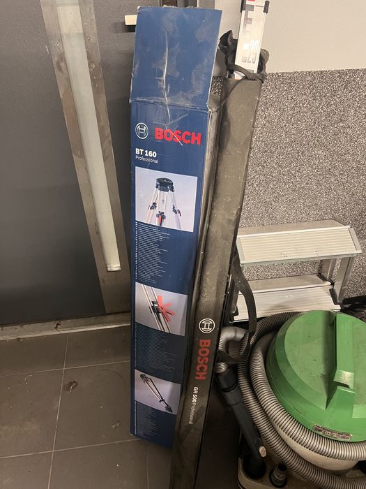 Niwelator Bosch bardzo malo uzywany