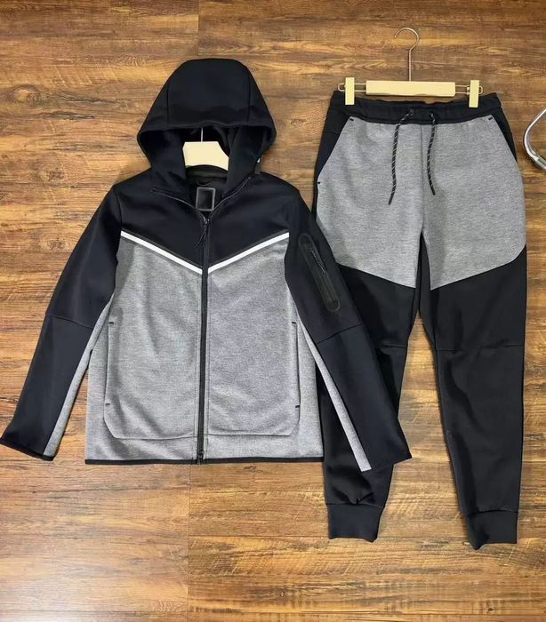 Fatos de treino nike tech