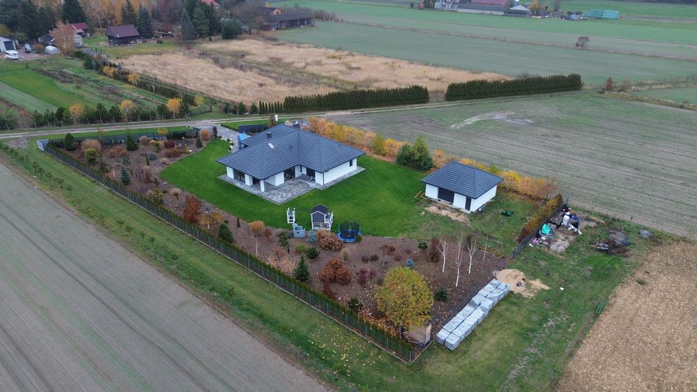 Usługi ogrodnicze/Zakładanie/Projektowanie/Pielęgnacja/Nawadnianie