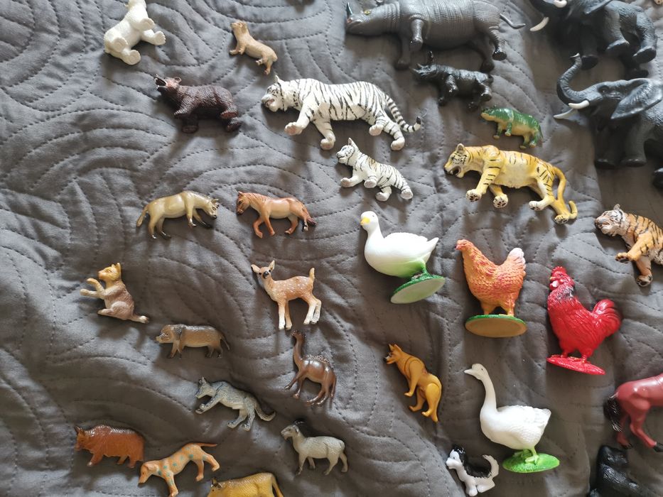 Zwierzątka figurki