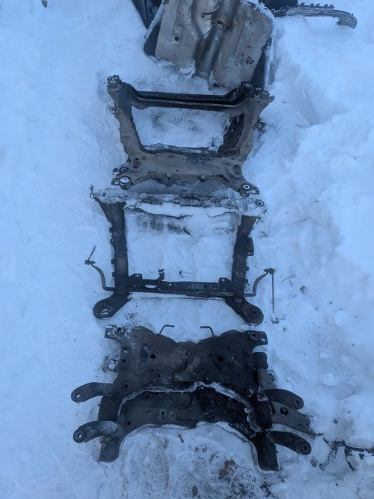 передній підрамник Балка Volvo S40 V50 S60 V60 V70 S80 XC60 XC70