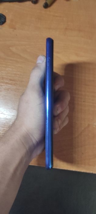 Продам Redmi note 8