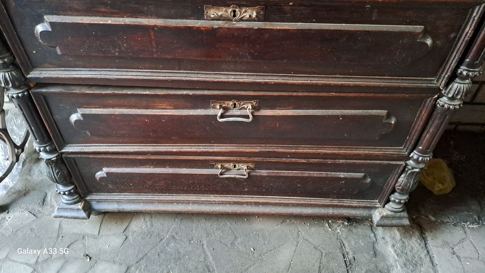 Срочно! Комод старинный , деревянный