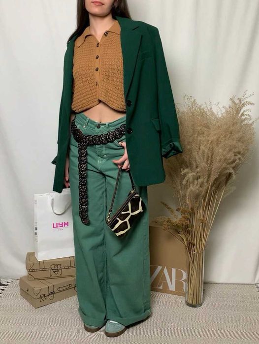 Комплект жіночих речей