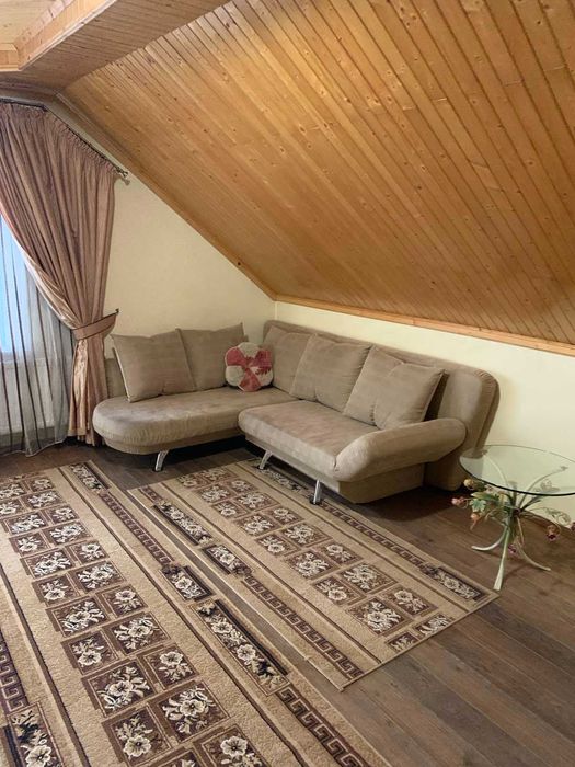 Подобова оренда квартири м. Чортків