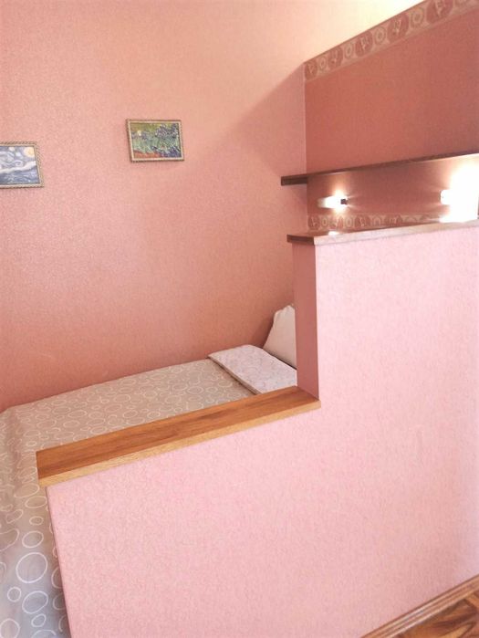 Центр , пр. Яворницкий, Мэрия . СВЕТ есть ВСЕГДА. Квартиры посуточно