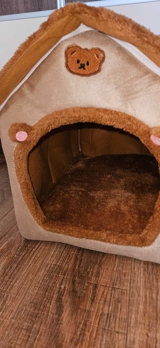 Мякий домік для собаки чи кота