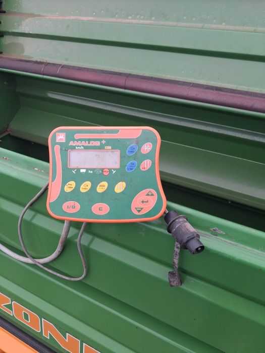 Amazone Ad 303 z broną aktywną