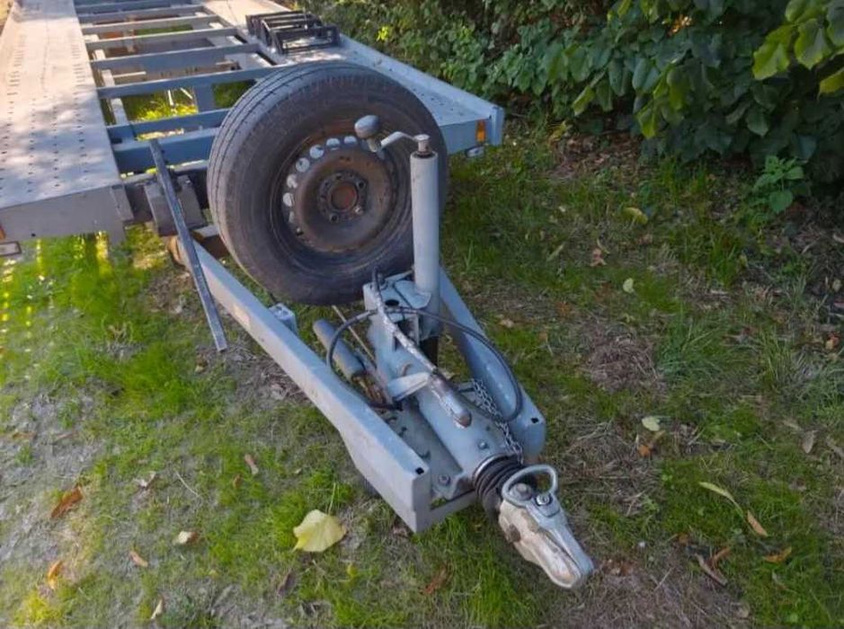 Reboque 3500kg com basculante