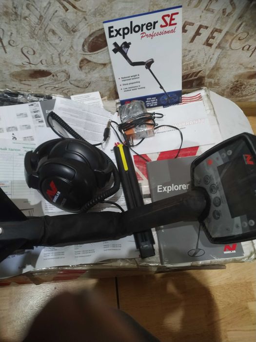 Металошукач Minelab Explorer SE (Professional)