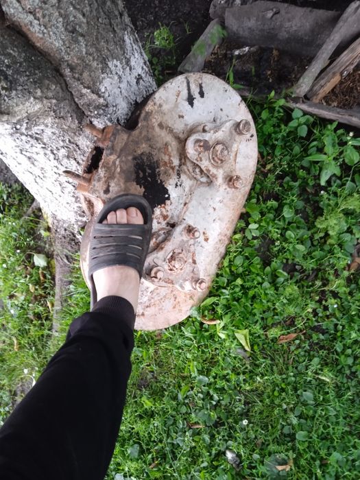 Бортовий редуктор до фрези або мульчера