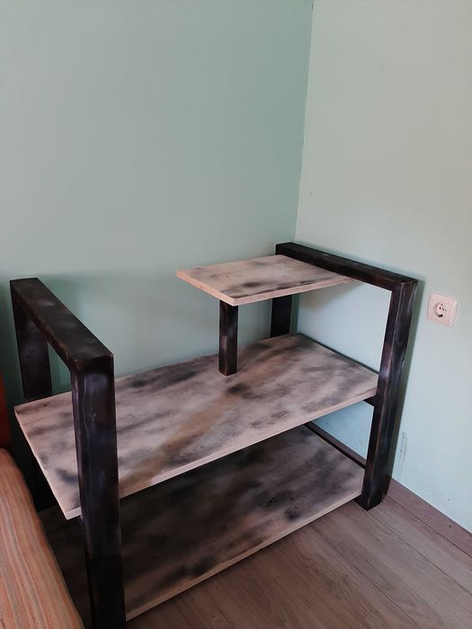 Полочка для взуття або журнальний столик