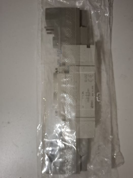 Elektrozawór pneumatyczny 5/2 1÷7 bar